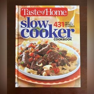 Taste of Home Slow Cooker Cookbook